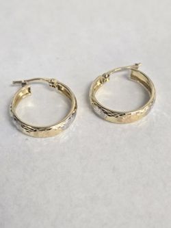 14kt Gold Small Hoops