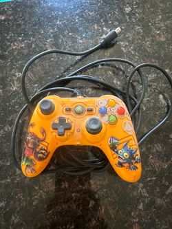 Power A Skylanders Mini Pro Orange Wired Controller For Xbox 360 - original owner WORKS - GREAT FOR LITTLE HANDS