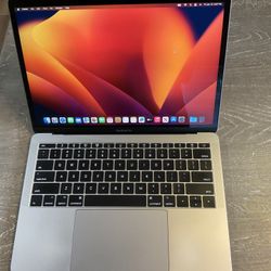 Apple MacBook Pro {read Details}