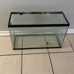 Aquarium 30 Gallons