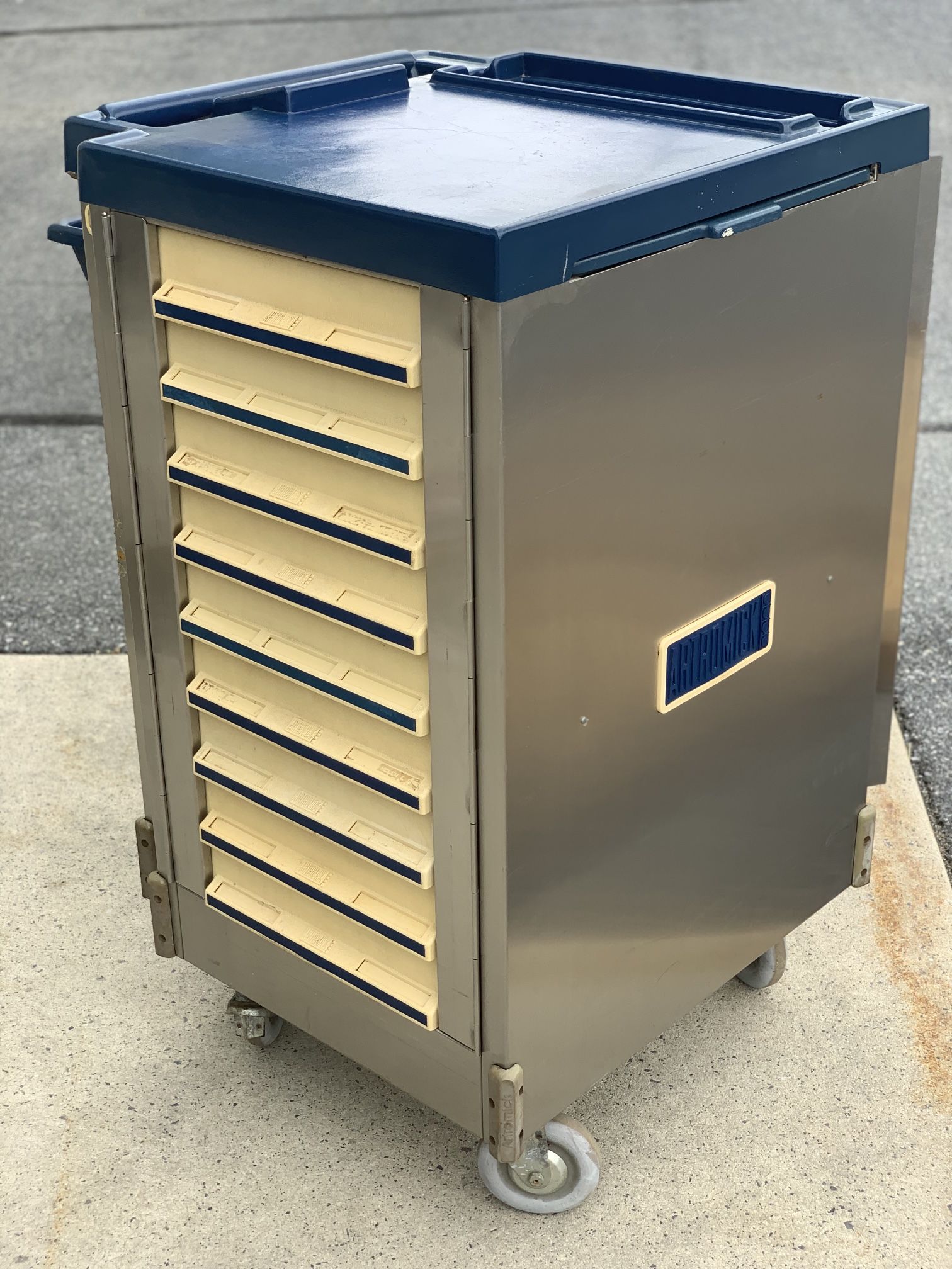 Artromick Medication Cart -9 Drawer unit - Medical Cart