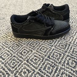 Size 8.5 - Jordan 1 Retro Low OG SP x Travis Scott Black Phantom