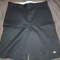 Dickies Men's Regular Fit Shorts Size 40