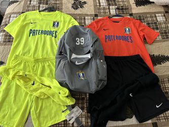 Pateadores 24/25 Used Season Uniforms And New Backpack And 2 Training Jerseys