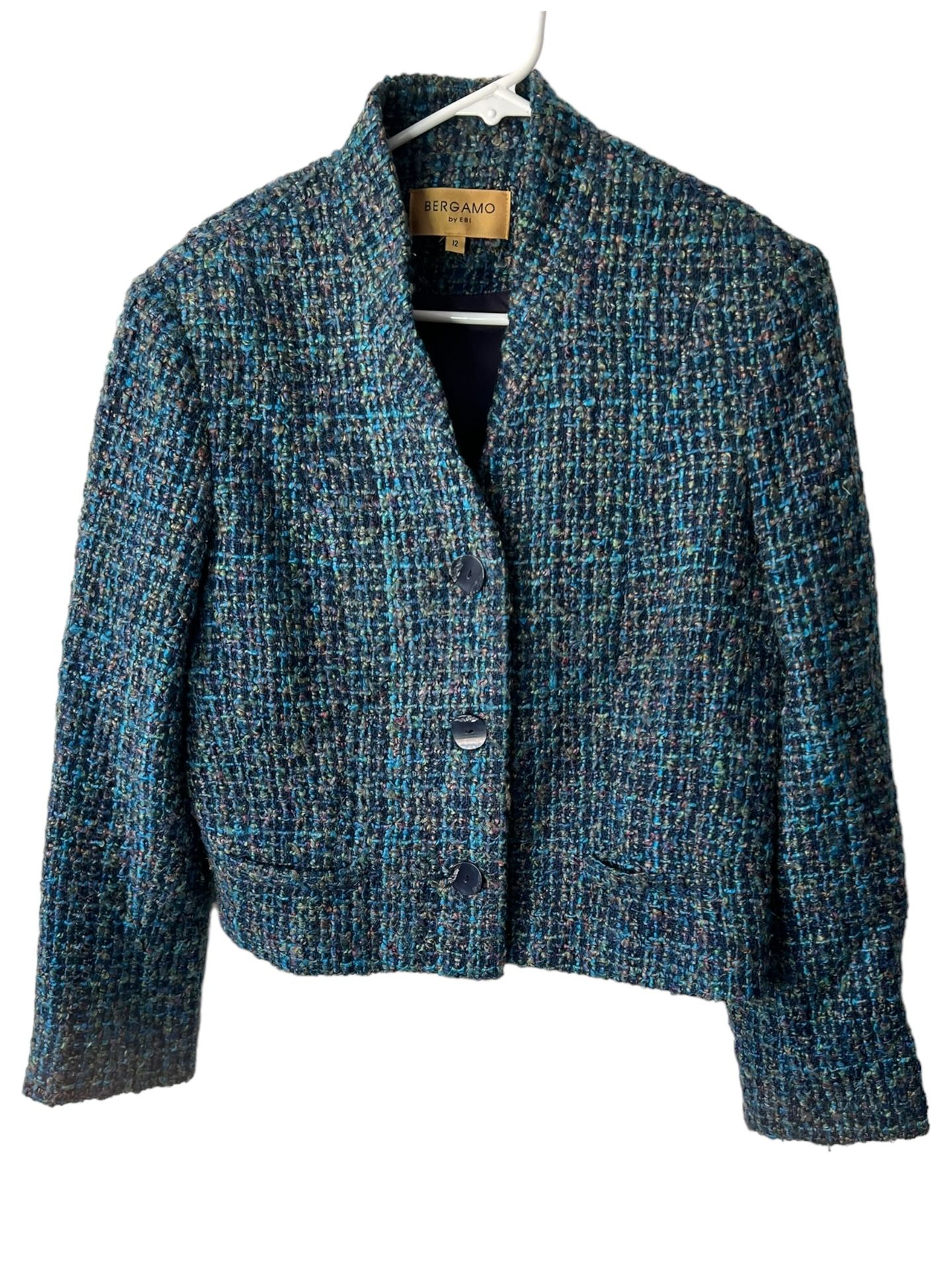 Vintage Bergamo by EBI Tweed Blue Red Pink Multi Color Size 12 Preppy Academia  This vintage Bergamo by EBI blazer is perfect for adding a touch of pr
