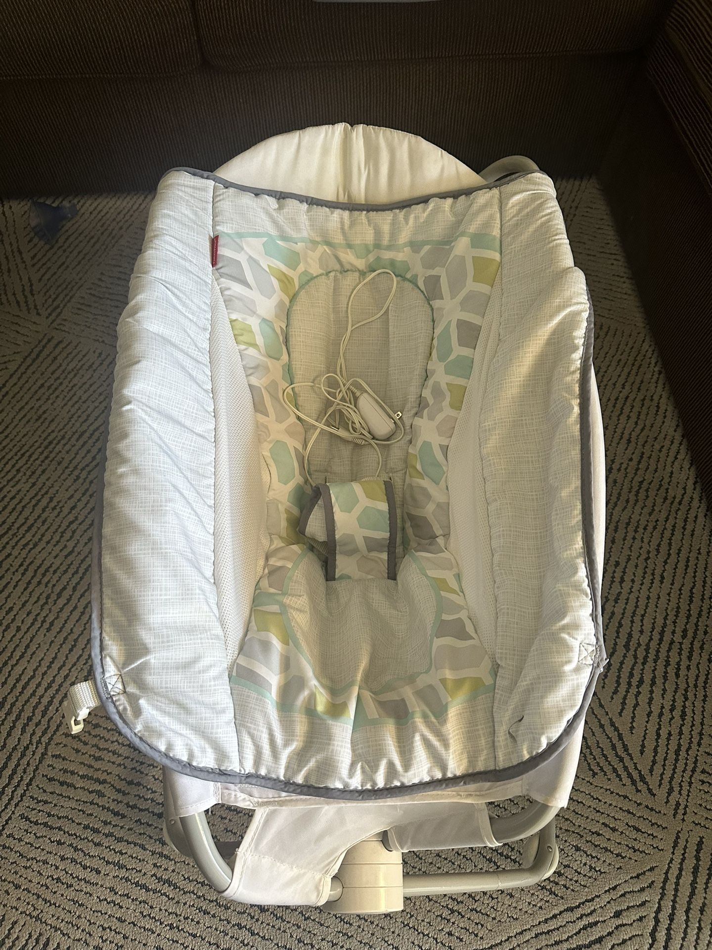 Baby Soothing Rocker