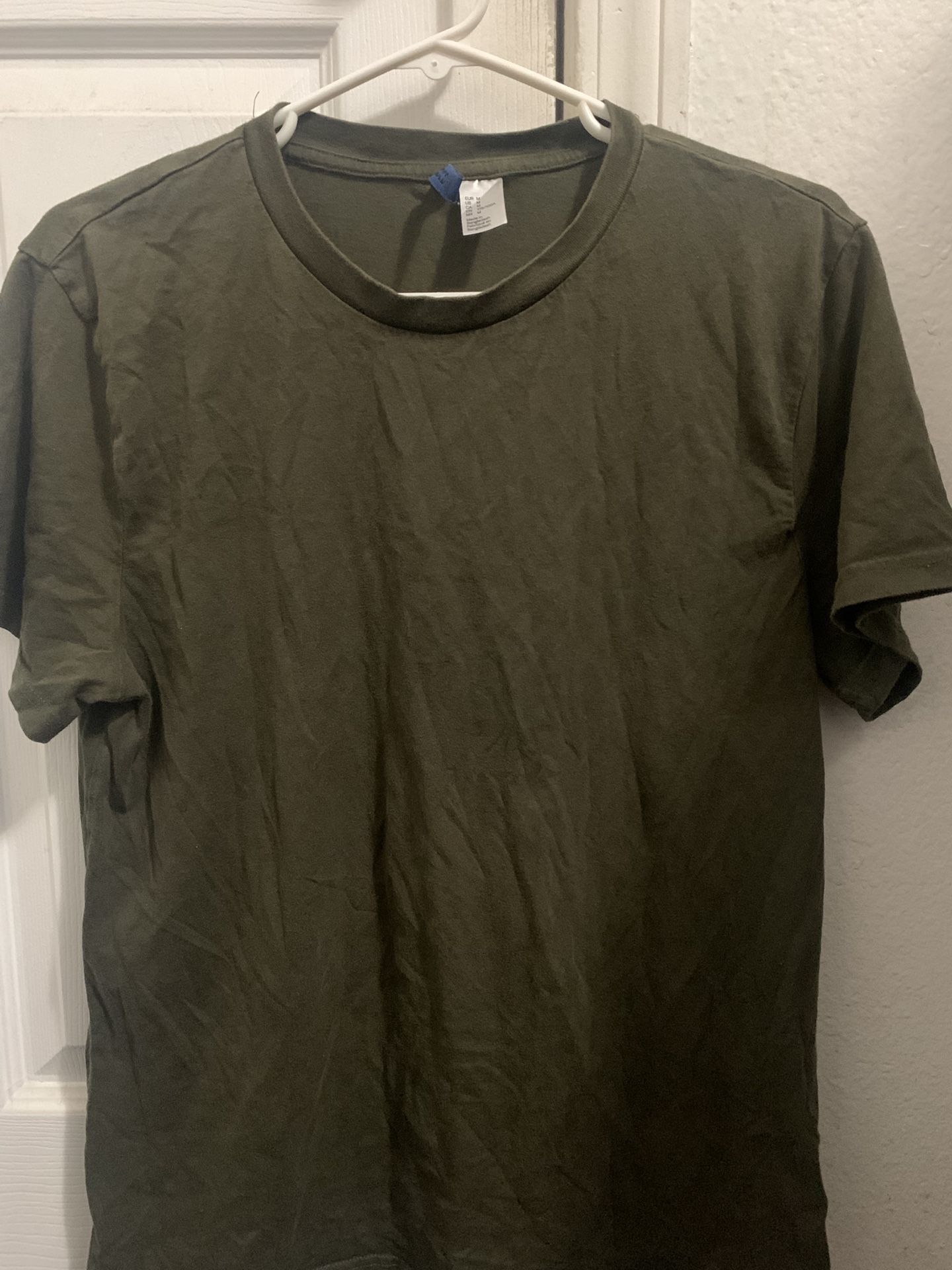 H&M Shirt β Medium β Barely Worn