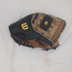 Wilson Righty Baseball Glove
