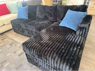 Luxuriously comfy sofa chaise sectional