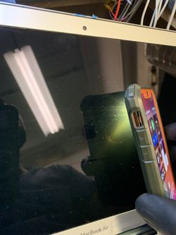 MacBook Air back light