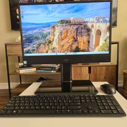Dell Optiplex 5260 All in One computer, windows 11