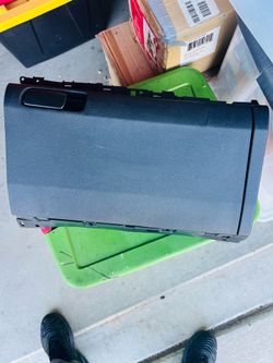 2013 Honda accord glove box