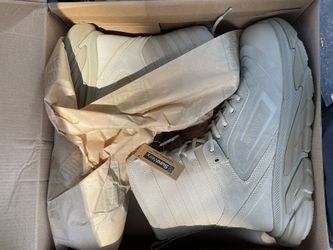 Avenger Boots Size 12 Wide