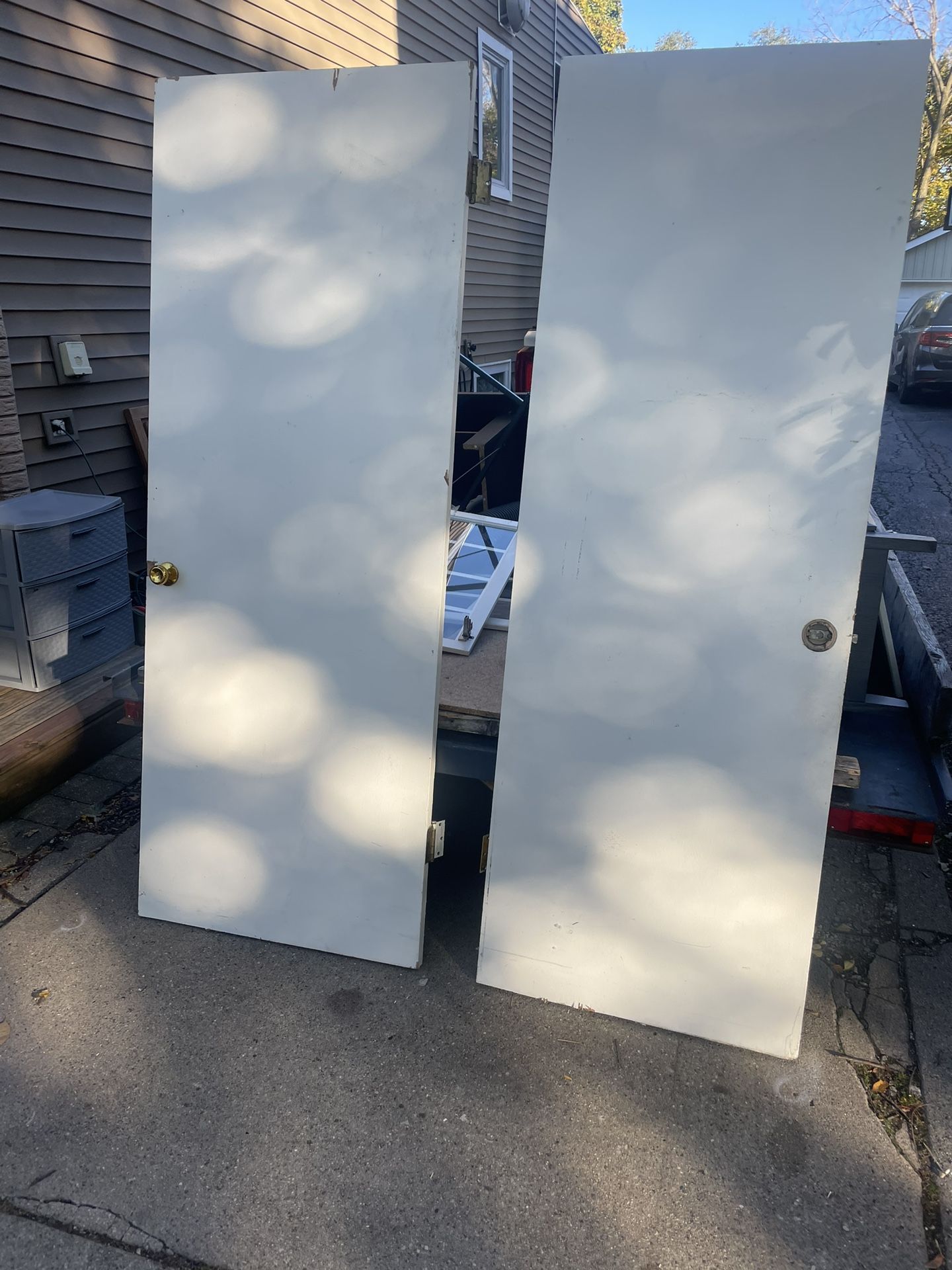 2 Interior Hollow Core Wooden Doors, 28 by 79.5, $10 each