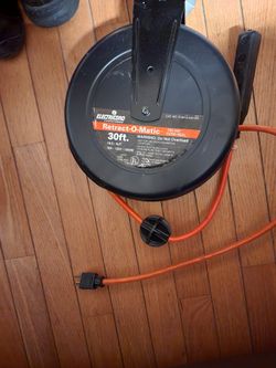  Retract  O Matic Cord Reel