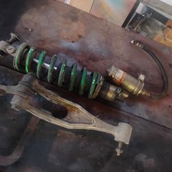 Rear Shock And Linkage 