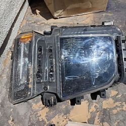 2021 Chevy 2500 Headlights