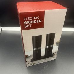 Electric Rechargeable Salt Pepper Grinder Set Adjustable Coarseness