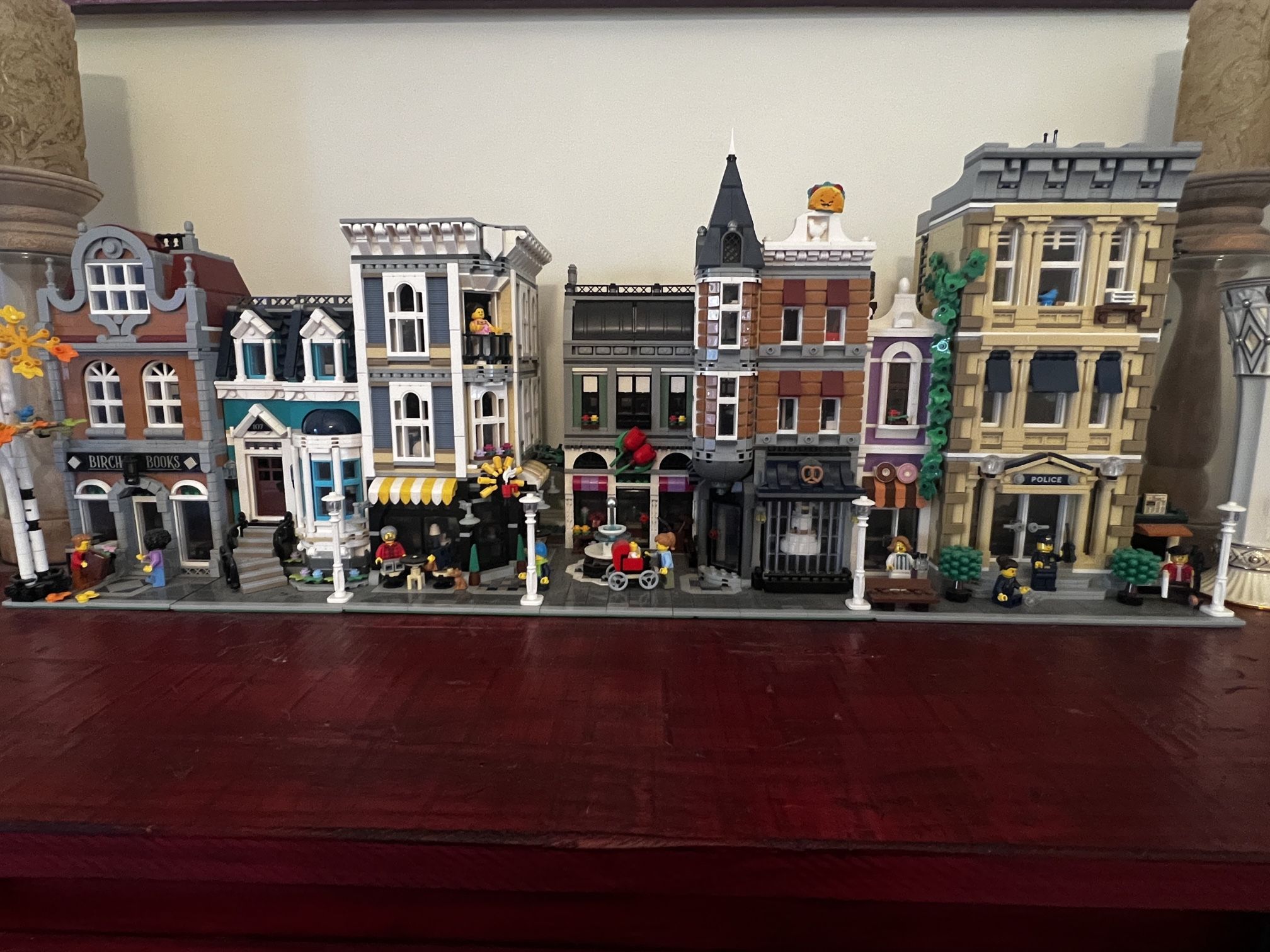 LEGO modular Building Set