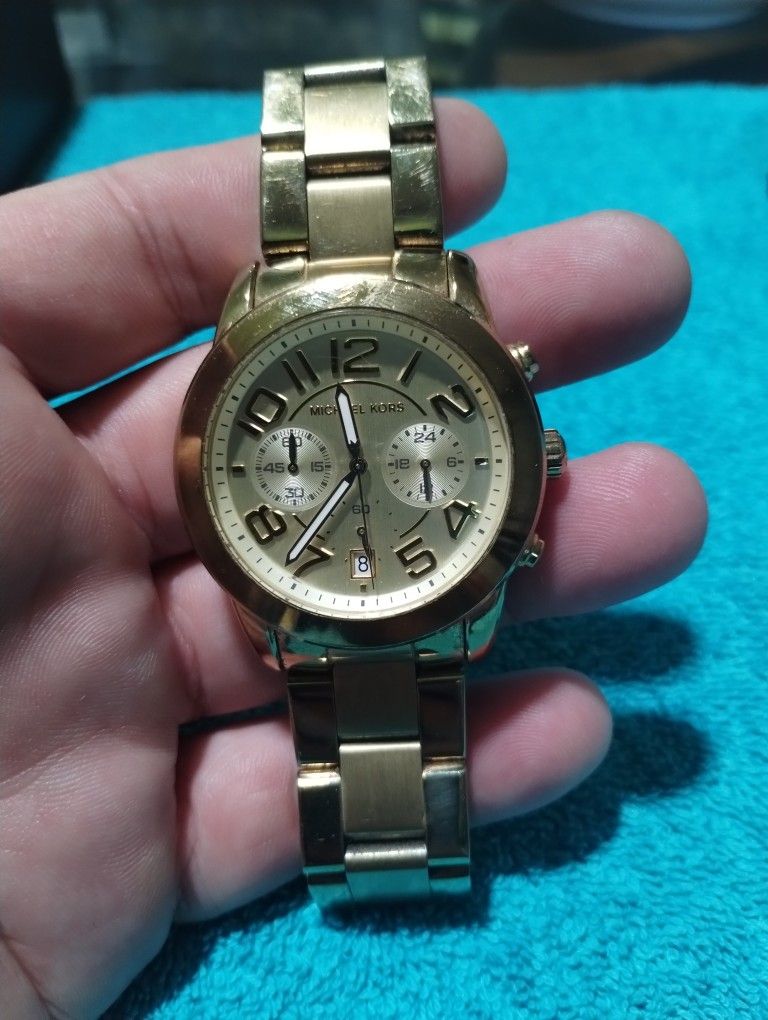 Michael Kors (Need Battery)