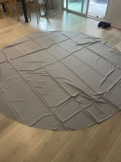 9ft Round Gray Table Cover
