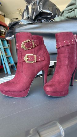 Women’s Guess high heel boots