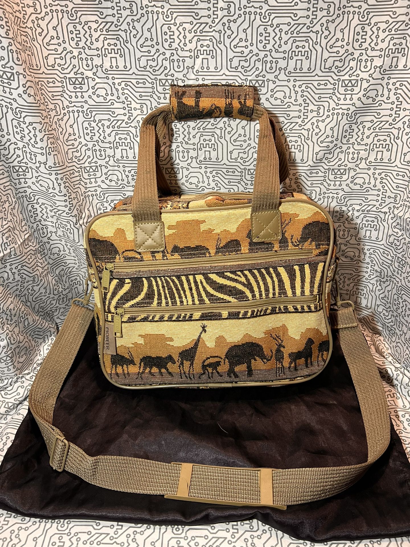 Pioneer Express Tapestry Travel Bag