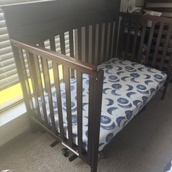 6 -in - 1 “the Wave Crib” 