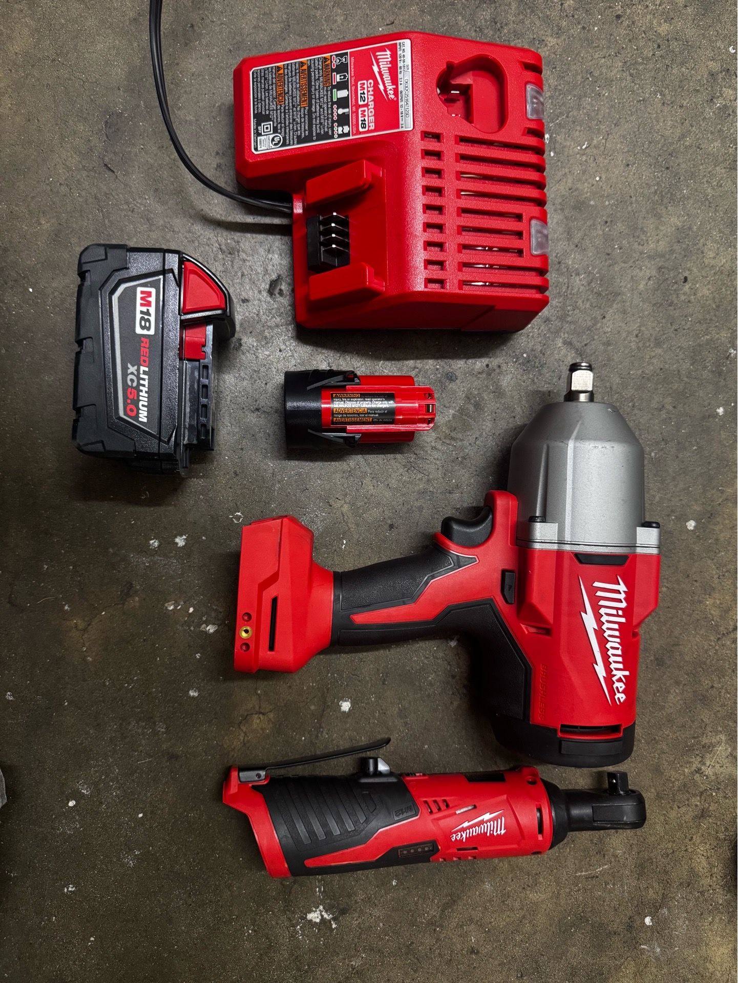 Milwaukee M18 1/2" Impact Wrench & M12 3/8" Ratchet Combo