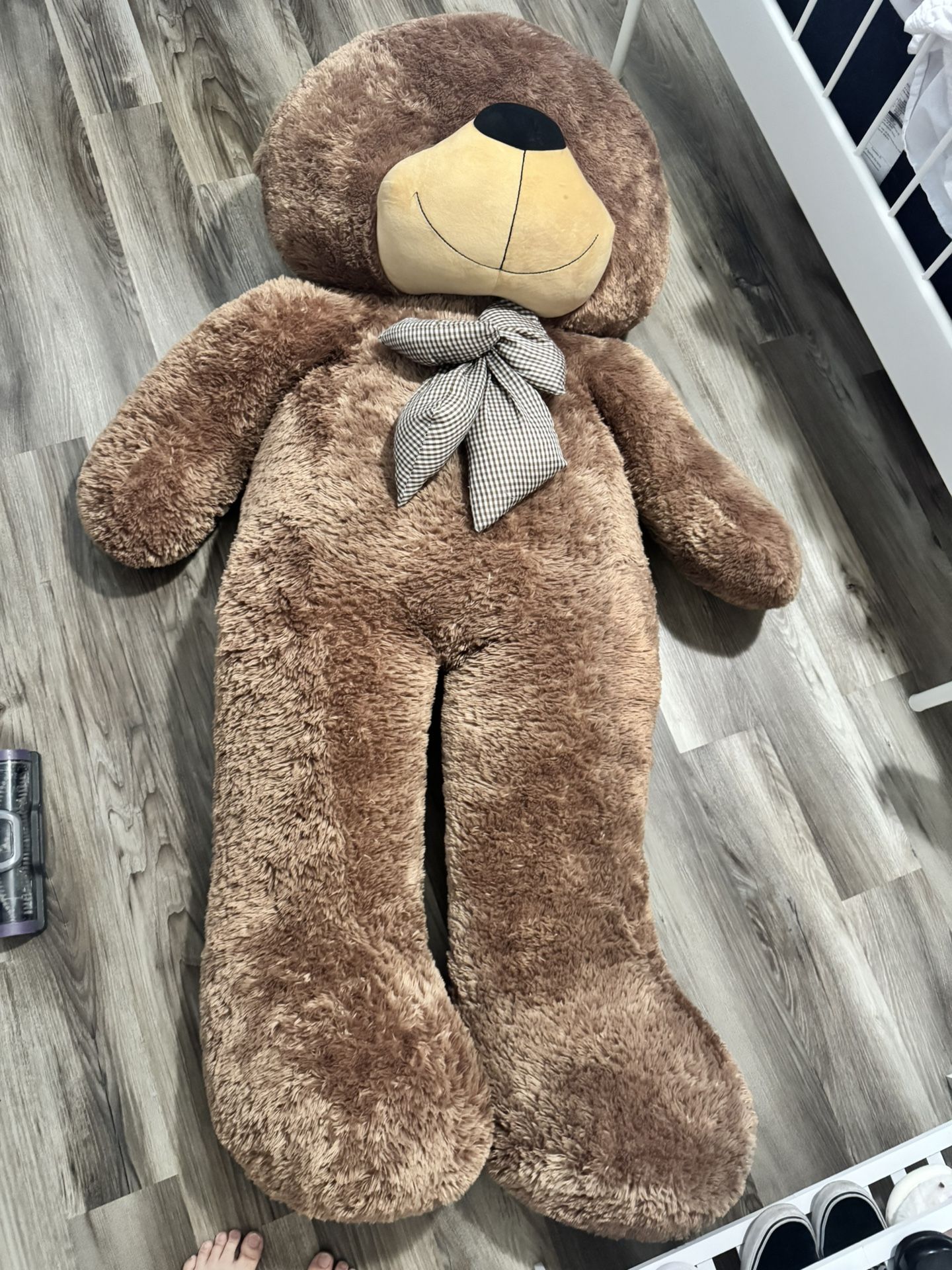 Giant Teddy Bear 