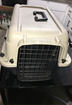 Small animal crate