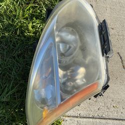 2009 Nissan rogue headlights