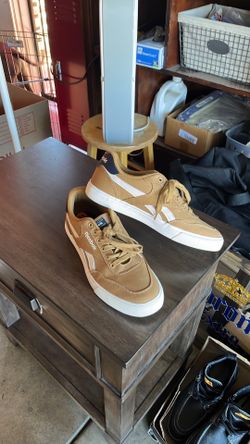 Men’s shoes