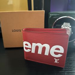 Louis Vuitton Supreme Wallet 