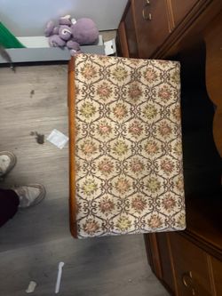 Vintage vanity