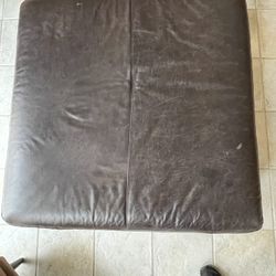 Free Ottoman