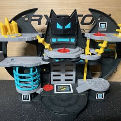 Imaginext Batcave