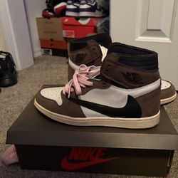 travis scott air jordan 1 og