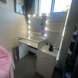 Vanity 