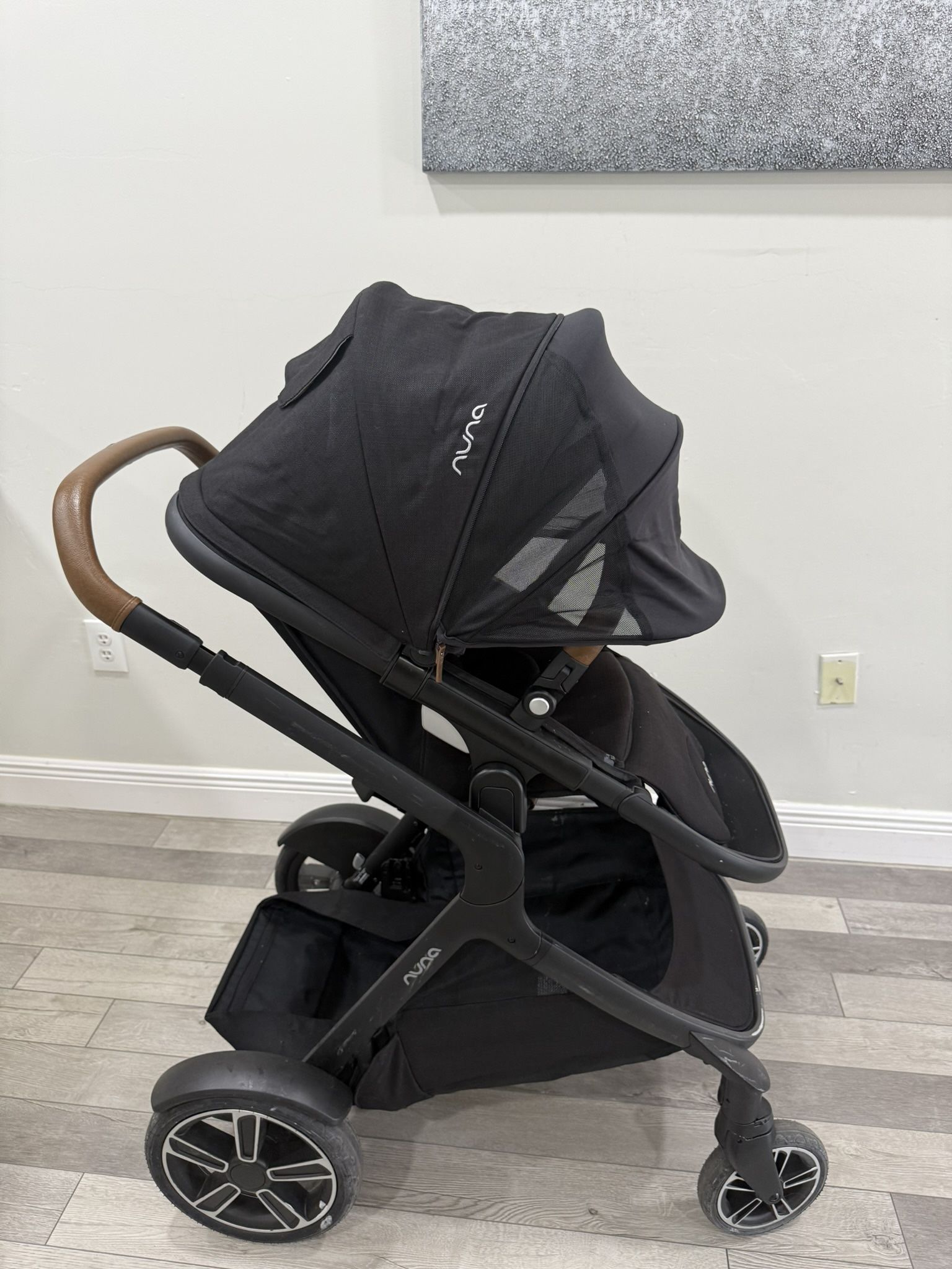 Nuna Demi Grow - Caviar