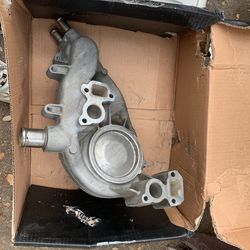 Water Pump For 09 6.7 Cummings 