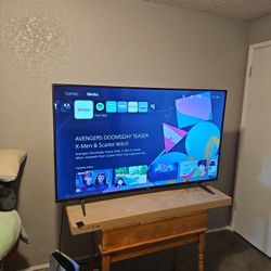 TCL Roku 55"