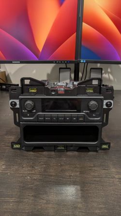 2025 Mercedes-Benz Sprinter Radio