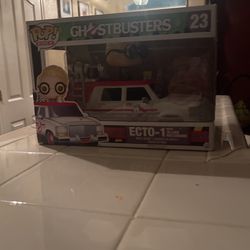 Funko Pop Ride: Ghostbusters: ECTO-1 With Jillian Holtzmann