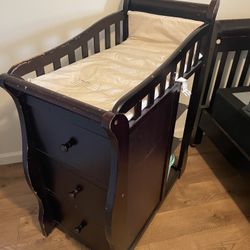 Changing table & drawer