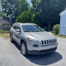 2017 Jeep Cherokee