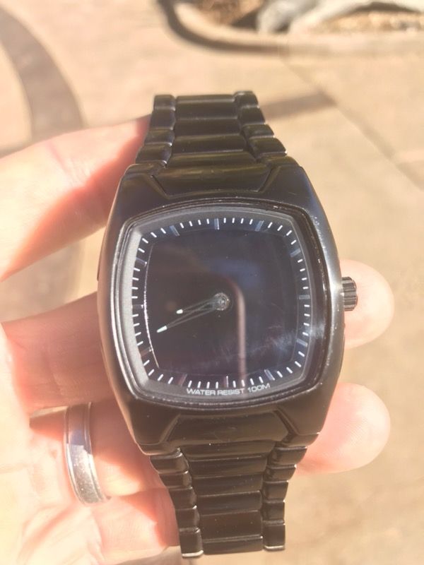 Nixon insider watch
