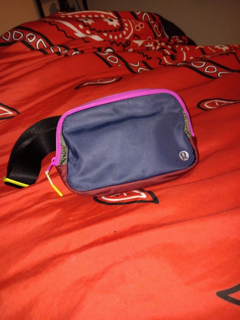 Lululemon  Vannie