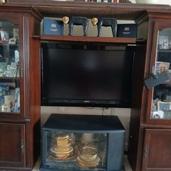 Wall Unit