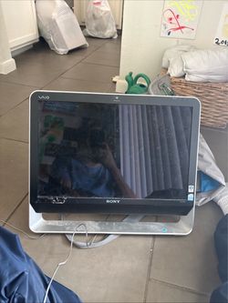 Sony VAIO All-in-One Desktop Computer no cords . $25